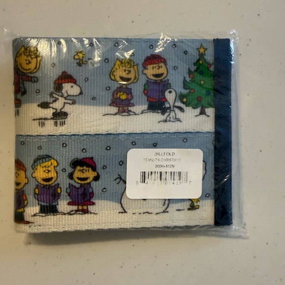 Harveys Peanuts Christmas Billfold - Picture 2 of 3